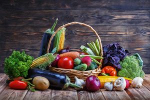 Vegetais vendidos no Brasil são seguros para consumo