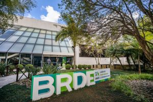 BRDE atinge mais de R$ 1 bi de contratos no Paraná