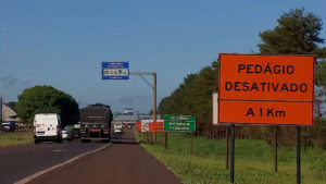 Entenda o que muda com fim da cobrança de pedágio no PR
