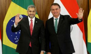 Bolsonaro quer tilápias no lago; Itaipu vê ‘impedimento legal’