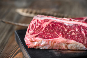 China libera importação de carne certificada antes do embargo