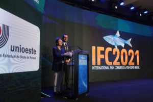 Em Foz, ministra destaca ações para fortalecer setor da pesca