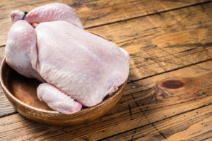 Exportações de frango estão acima da média