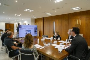 Paraná assume protagonismo global no incentivo a produção de seda