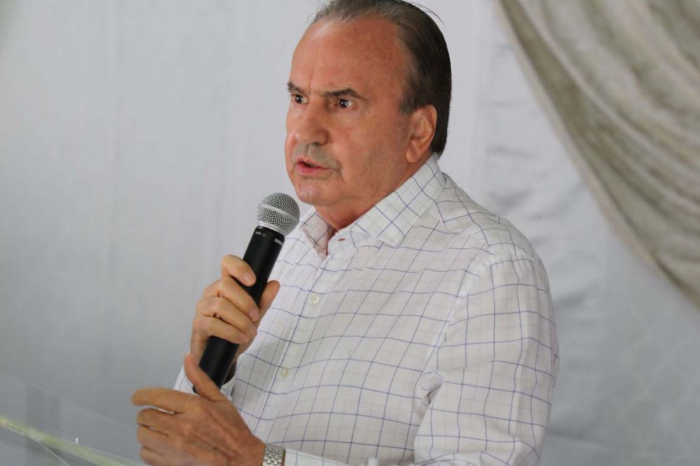 Irineo da Costa Rodrigues, presidente do Sindiavipar e da LAR Cooperativa Agroindustrial
