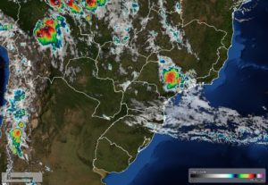 Sexta-feira será de altas temperaturas e pouca chuva