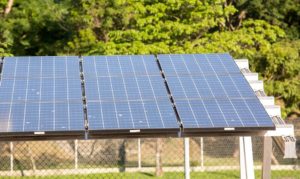 Energia solar é boa para o bolso e meio ambiente