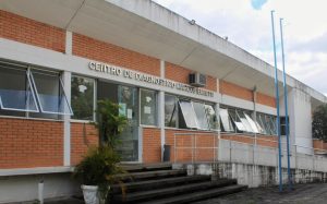 Doenças de sanidade avícola poderão ser diagnosticadas no PR