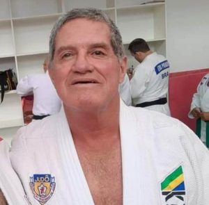 Piloto, identificado como Nilton Cesar Silva Romero, morreu no local