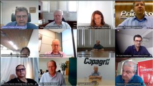 Cooperativas do oeste debatem cenário atual