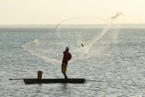 Programa é criado para garantir benefícios aos pescadores artesanais