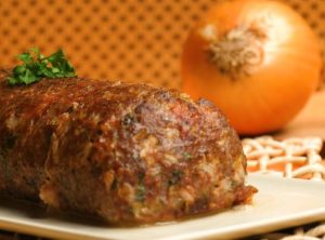 Rocambole de carne moída