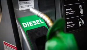 Boa notícia ao produtor: diesel e gasolina vão ficar mais baratos!