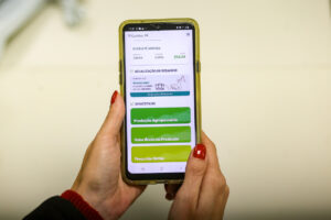Aplicativo facilita acesso a dados da agropecuária paranaense
