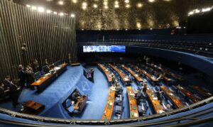 Senado pode votar hoje medidas sobre preço dos combustíveis