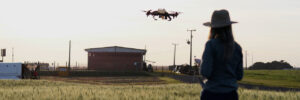 Entenda como o uso de drones representa avanços e desafios ao agronegócio