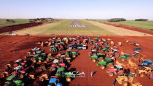 Exemplo de união: conheça a história de agricultores que finalizaram obra de aeroporto em 8 dias