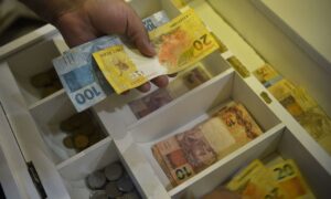 Mais uma queda: mercado financeiro projeta inflação para 6,61%