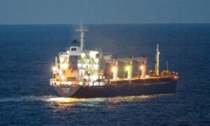 Rússia abandona acordo da exportação de produtos agrícolas da Ucrânia, mas não consegue evitar saída de navios