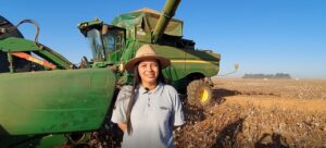 Busca por capacitação coloca jovem agricultora no mercado de trabalho