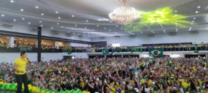 “O agro que coloca alimento na nossa mesa”, diz primeira-dama Michelle Bolsonaro em Cascavel