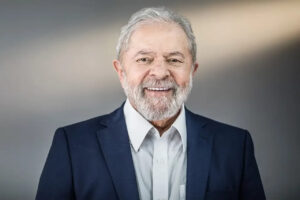 Lula vence eleição e será o próximo presidente do Brasil