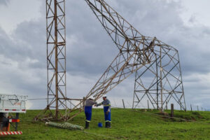 Temporais: Oeste do PR ainda é uma das principais regiões sem luz nas áreas rurais
