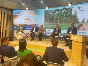 “O que o Brasil está faz em sustentabilidade na agricultura está promovendo a paz”, diz especialista em ciência do solo durante conferência internacional