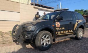 Quadrilha que movimentou mais de R$ 100 milhões importando vinho ilegal é desarticulada pela PF