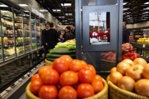 “O Paraná é o estado mais inovador do Brasil”, diz governador sobre o primeiro mercado 100% autônomo do estado