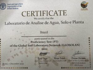 Laboratório brasileiro de análise de água e solo é aprovado em teste de alcance mundial
