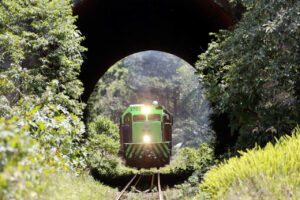 Nova lei vai permitir desenvolvimento da infraestrutura ferroviária no Paraná