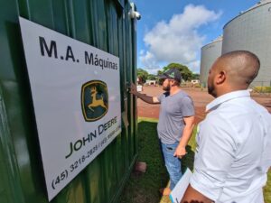 Container Express, projeto da M.A. Máquinas, leva tecnologia John Deere mais perto do cliente