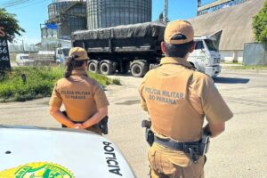 Polícia recupera fertilizantes saqueados de caminhões no Paraná