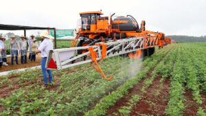 Pulverização eficiente garante mais economia e ótimos resultados nas lavouras