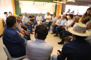 Contra a gripe aviária, Paraná articula bloco com demais estados do Sul para proteção sanitária
