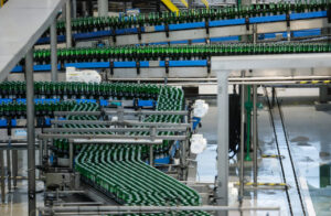 Indústria de bebidas do Paraná foi a que mais cresceu em 2022