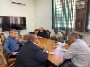 Delegação de Moçambique busca parceria com estado brasileiro em área de cultivo de arroz