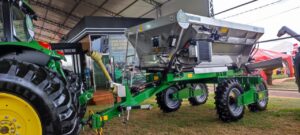 Lançamento da John Deere garante mais agilidade na aplicação de sólidos