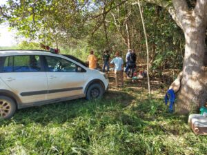 PM prende grupo acusado de invadir fazenda no MT
