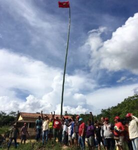 Abril Vermelho: MST invade 800 hectares de terra em Pernambuco