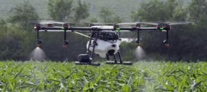 Novas regras da ANAC devem tornar pulverização por drones mais acessíveis