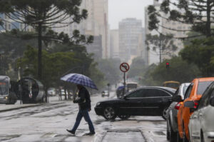 Chuvas atingem quase todo o Paraná nesta sexta-feira