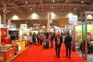 Empresários paranaenses participam de maior feira de alimentos do Canadá