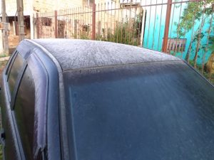 Semana começa com geada e temperaturas negativas em cidades do Paraná