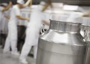 Sistema monitora qualidade do leite cru em locais de produção