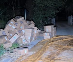 Duas toneladas de agrotóxicos irregulares são apreendidas pela polícia