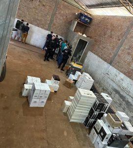 Mais de 800 caixas de vinhos são apreendidas em operação no Sudoeste do Paraná