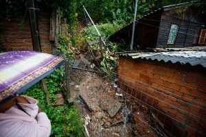 Ciclone deixa rastro de destruição em propriedades rurais no Sul do Brasil