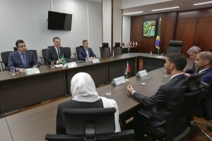 Brasil quer intensificar parceria com Emirados Árabes e ampliar exportações
